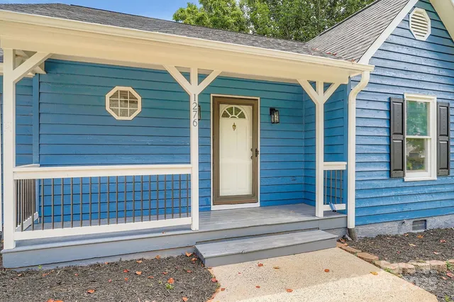 $308,000 | 1276 Hidden Creek Circle, Hickory, NC 28602