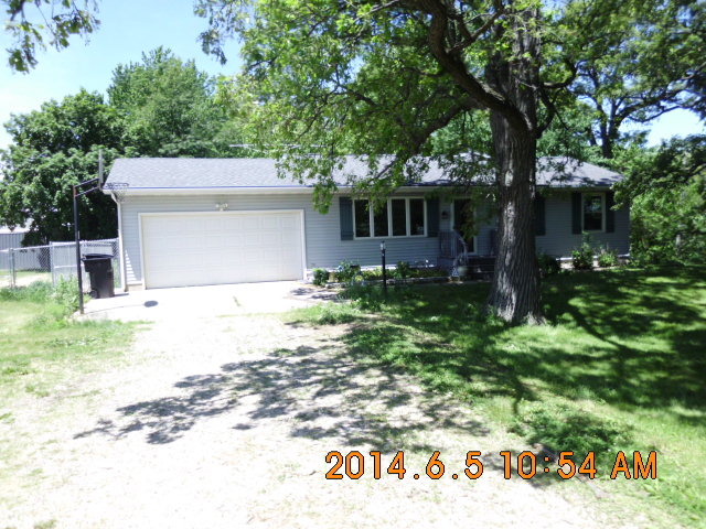 3591 East 18th Road Ottawa, IL 61350 - Photo 1 of 14