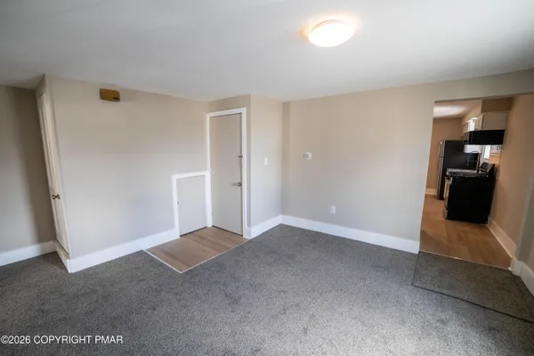 $1,700 | 811 Monroe Street, Unit 1, Stroudsburg, PA 18360