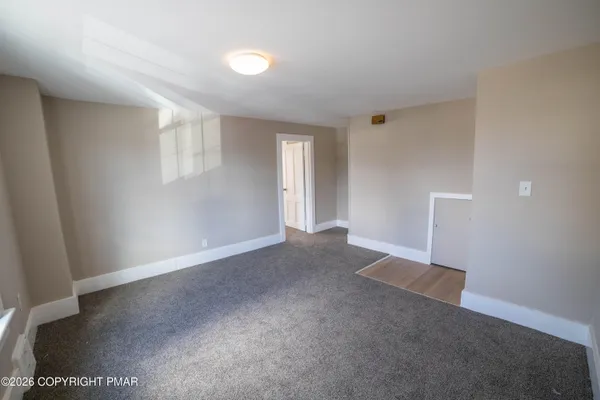 $1,700 | 811 Monroe Street, Unit 1, Stroudsburg, PA 18360