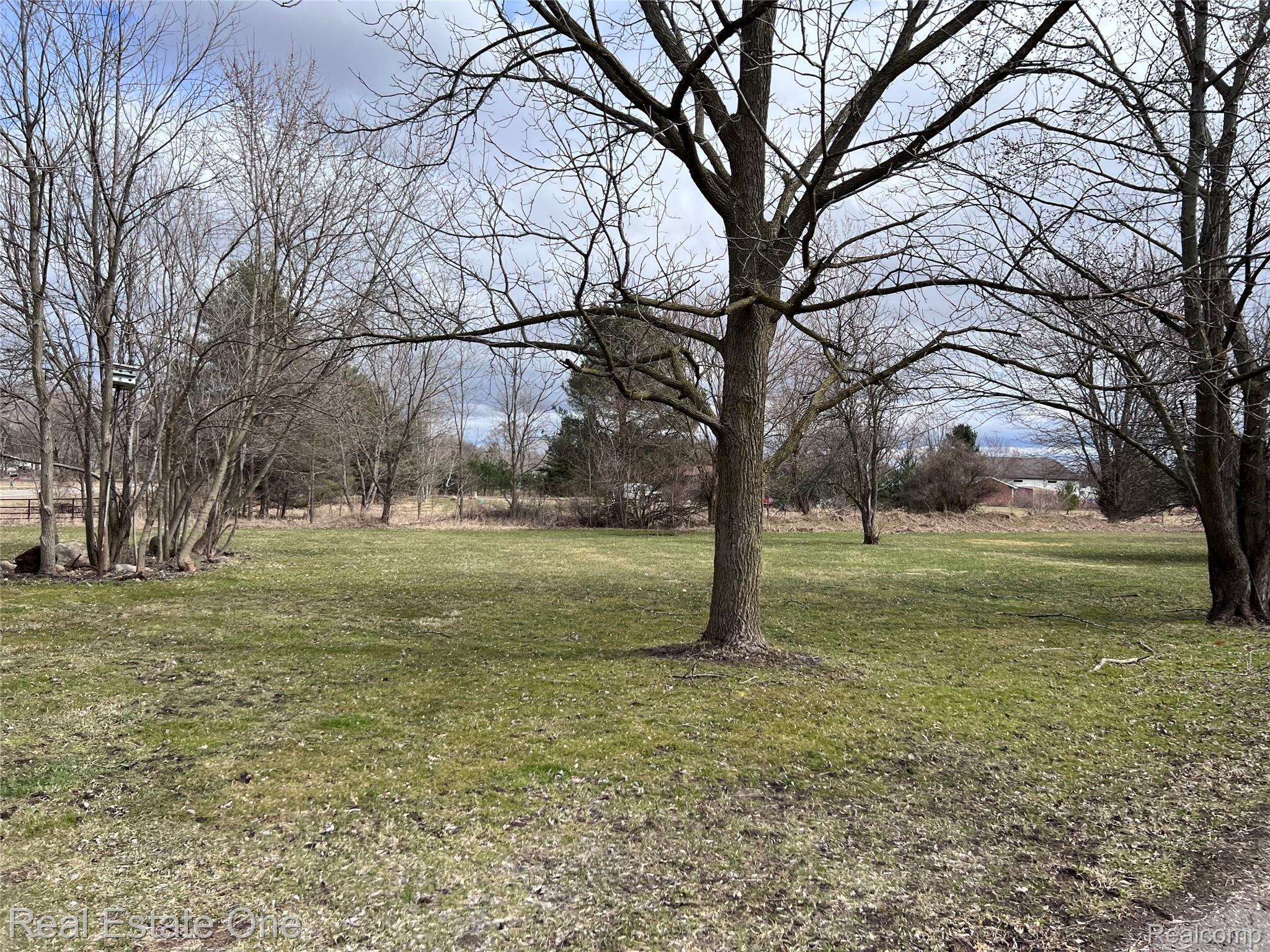 6304 East Coldwater Road Flint, MI 48506 - Photo 59 of 59 2113B183-43ED-4E49-B4F5-A8236C54FF1C.jpeg