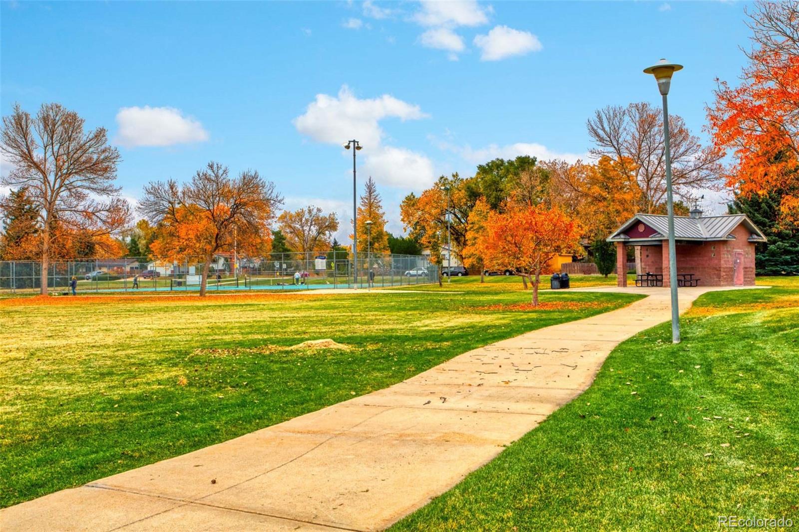 2420 Mapleton Circle Longmont, CO 80503 - Photo 36 of 42