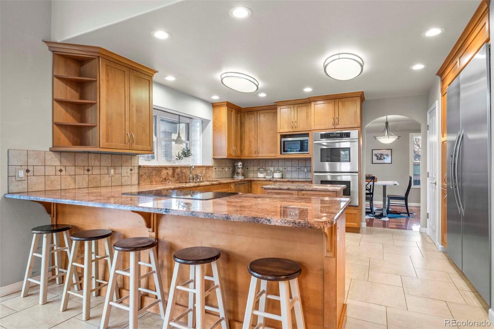 2420 Mapleton Circle Longmont, CO 80503 - Photo 10 of 42