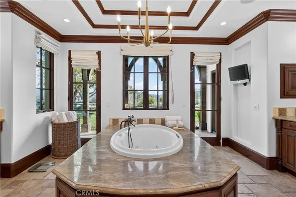 $6,900,000 | 18 Mission Ridge Road, Ladera Ranch, CA 92694