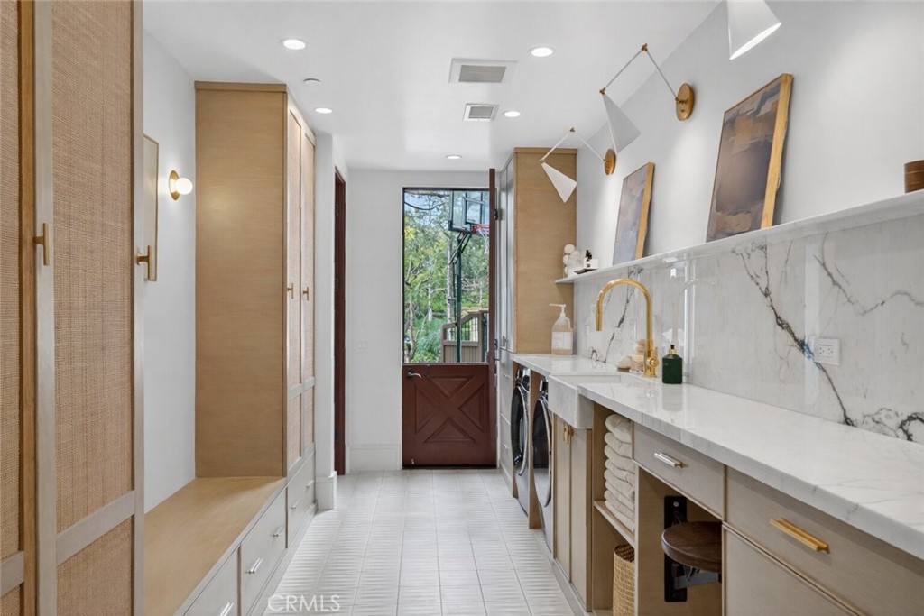 18 Mission Ridge Road Ladera Ranch, CA 92694 - Photo 30 of 70 Custom Laundry with Storage