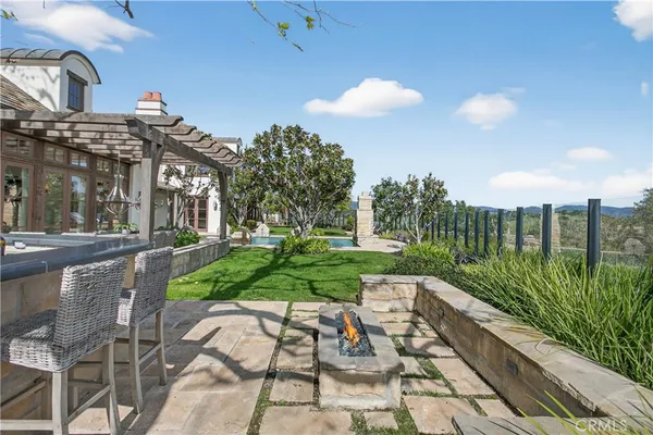 $6,900,000 | 18 Mission Ridge Road, Ladera Ranch, CA 92694