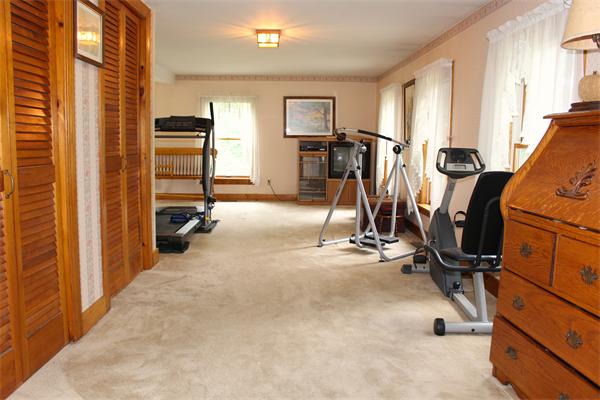60 Kendall Hill Road Sterling, MA 01564 - Photo 25 of 29 Gallery Image 25