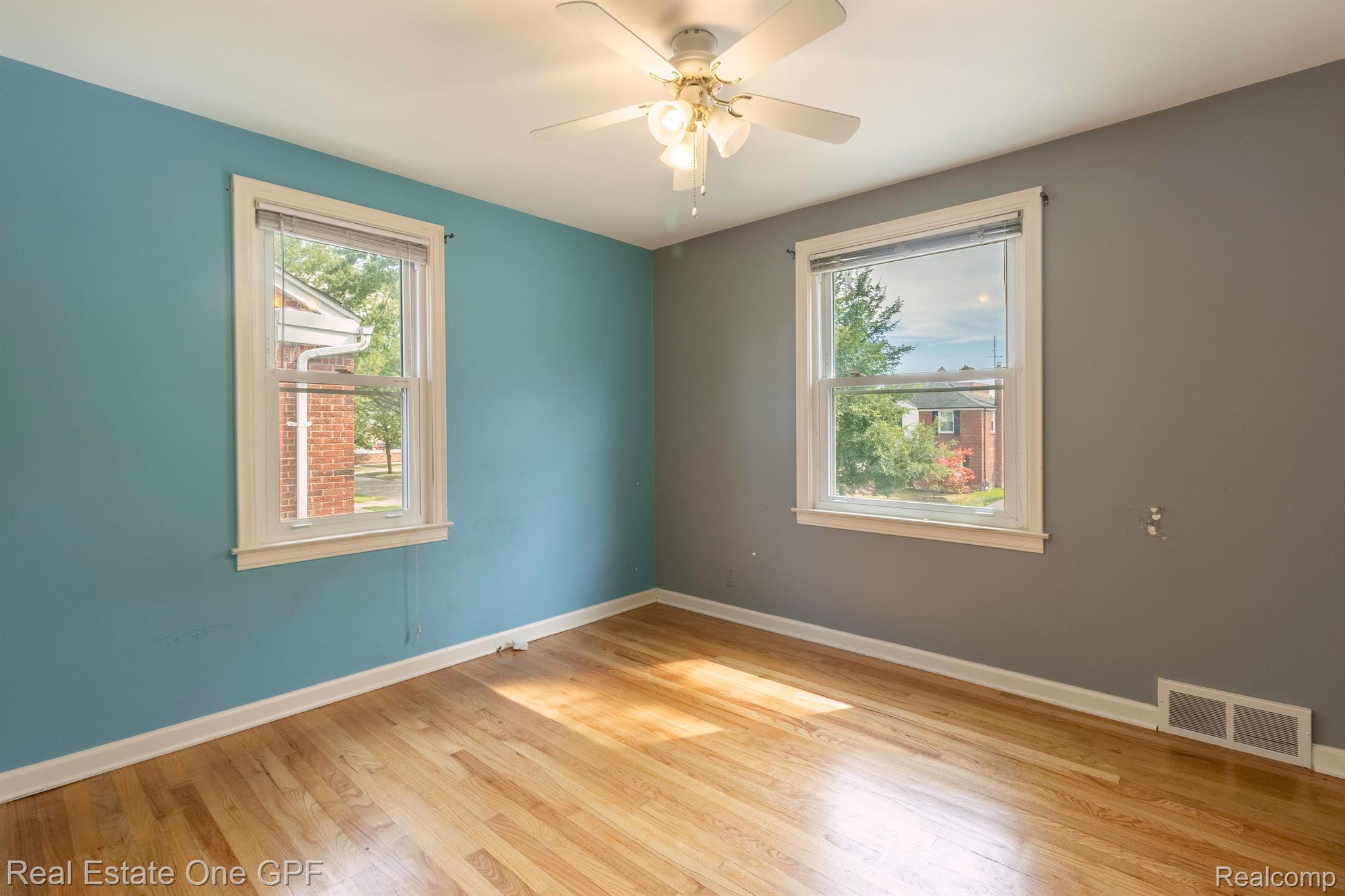1638 Bournemouth Road Grosse Pointe, MI 48236 - Photo 20 of 31 Gallery Image 20