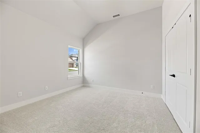 $2,600 | 6104 Lake Brook Drive, Pilot Point, TX 76258