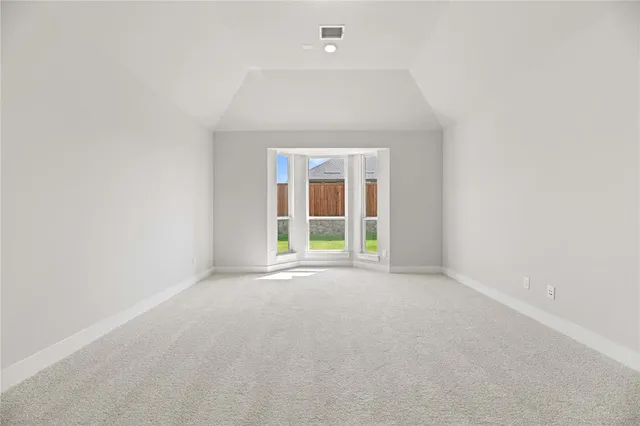 $2,600 | 6104 Lake Brook Drive, Pilot Point, TX 76258