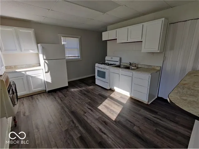 $745 | 617 West Franklin Street, Unit 5, Shelbyville, IN 46176