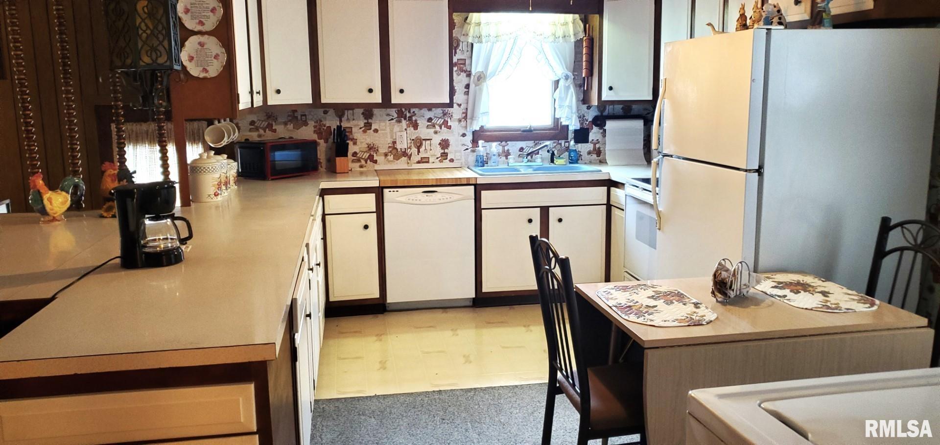 50 East Alder Road Canton, IL 61520 - Photo 21 of 37