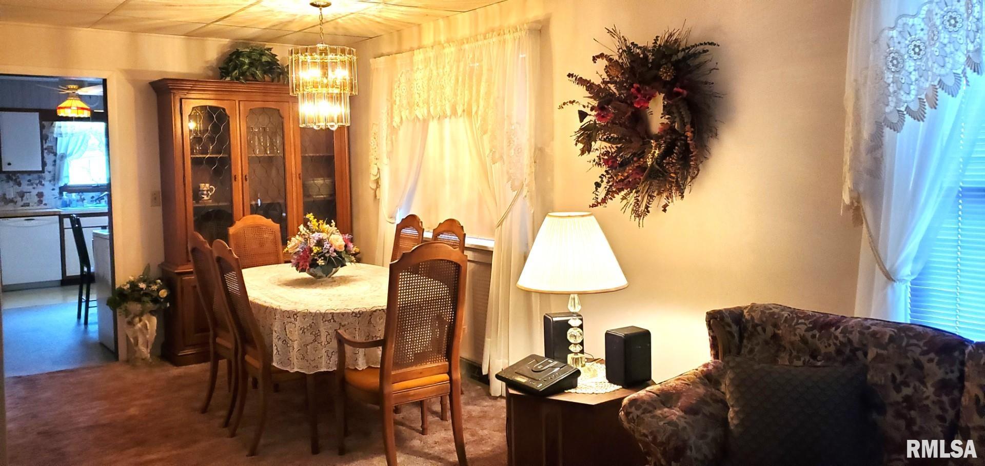 50 East Alder Road Canton, IL 61520 - Photo 6 of 37