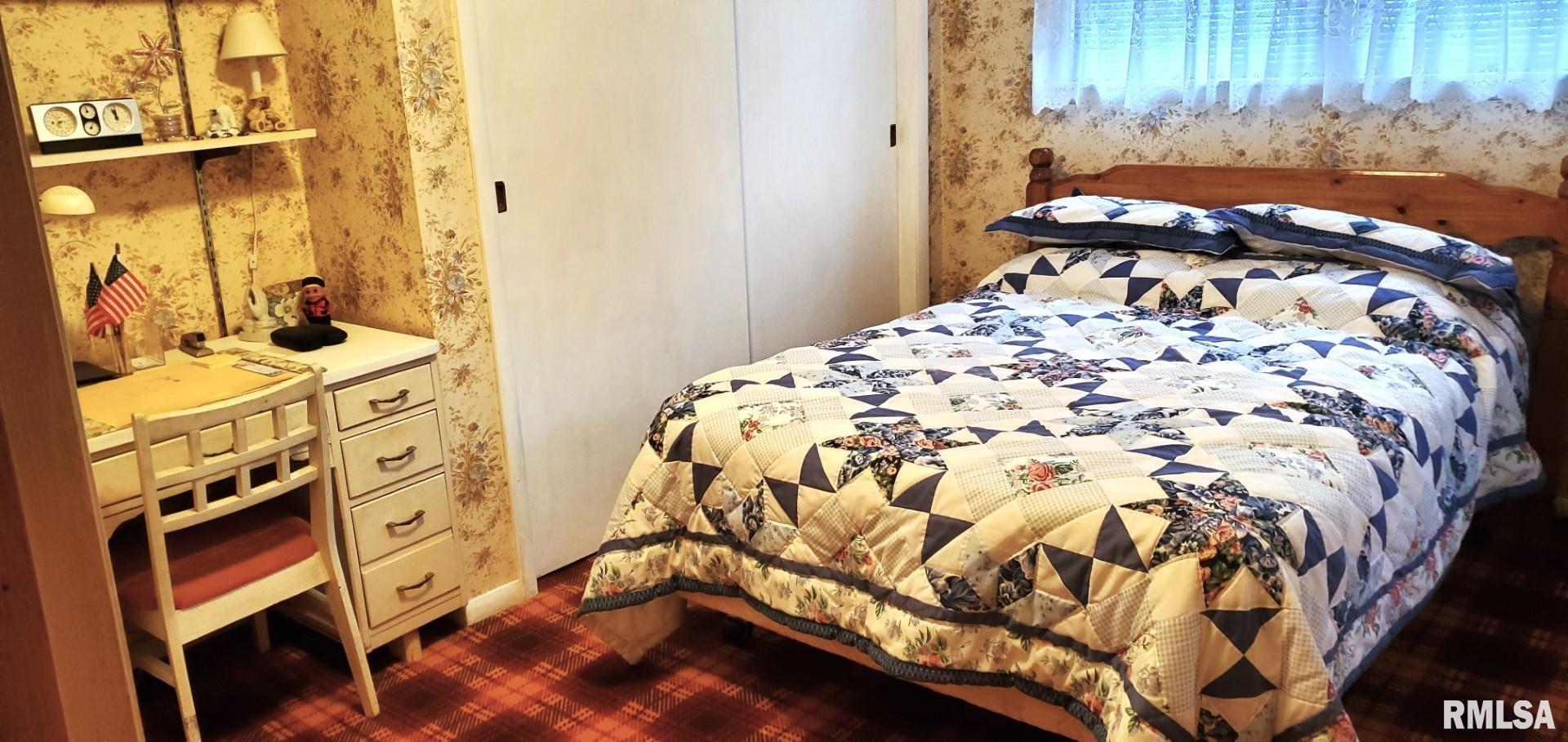 50 East Alder Road Canton, IL 61520 - Photo 9 of 37