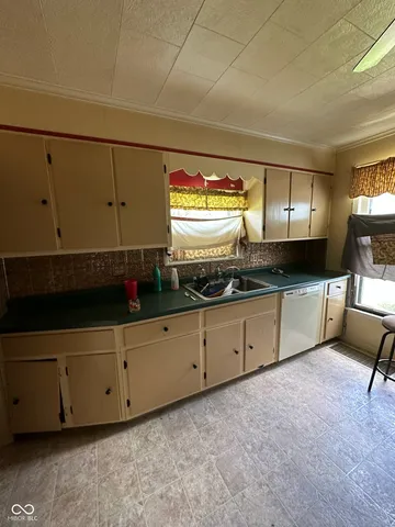 $50,000 | 2012 1st Avenue, Terre Haute, IN 47807