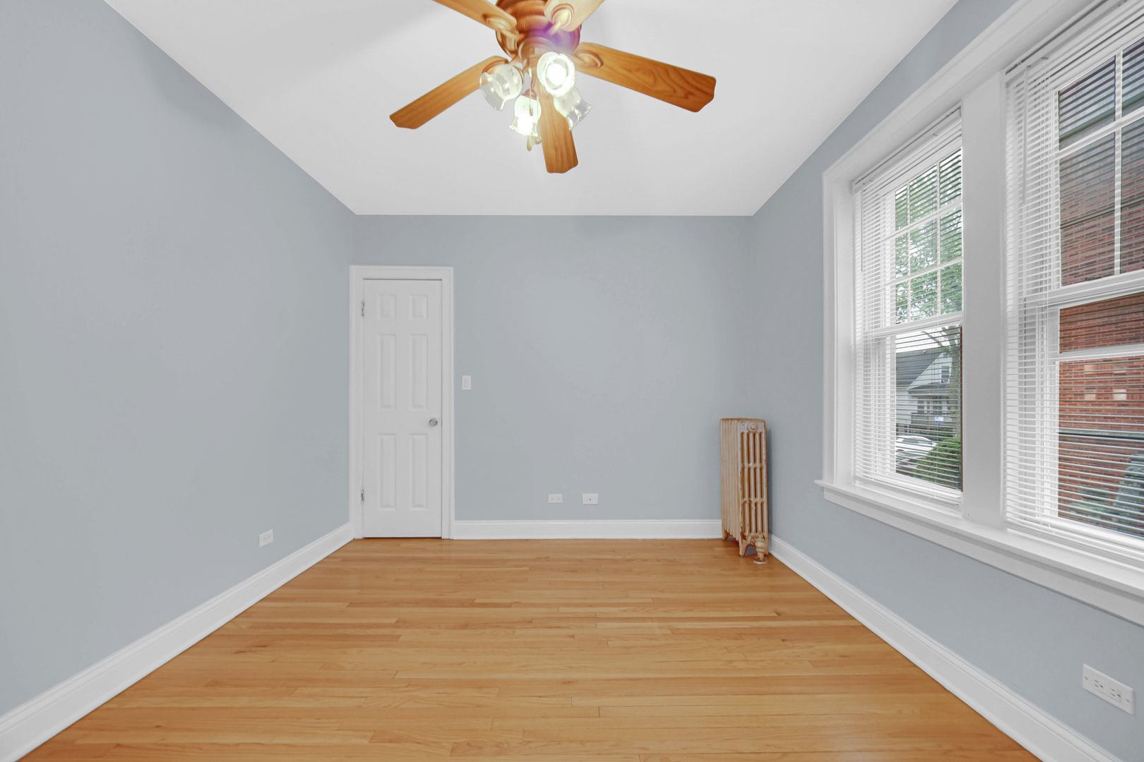 4834 West Henderson Street, Unit 1B Chicago, IL 60641 - Photo 12 of 18