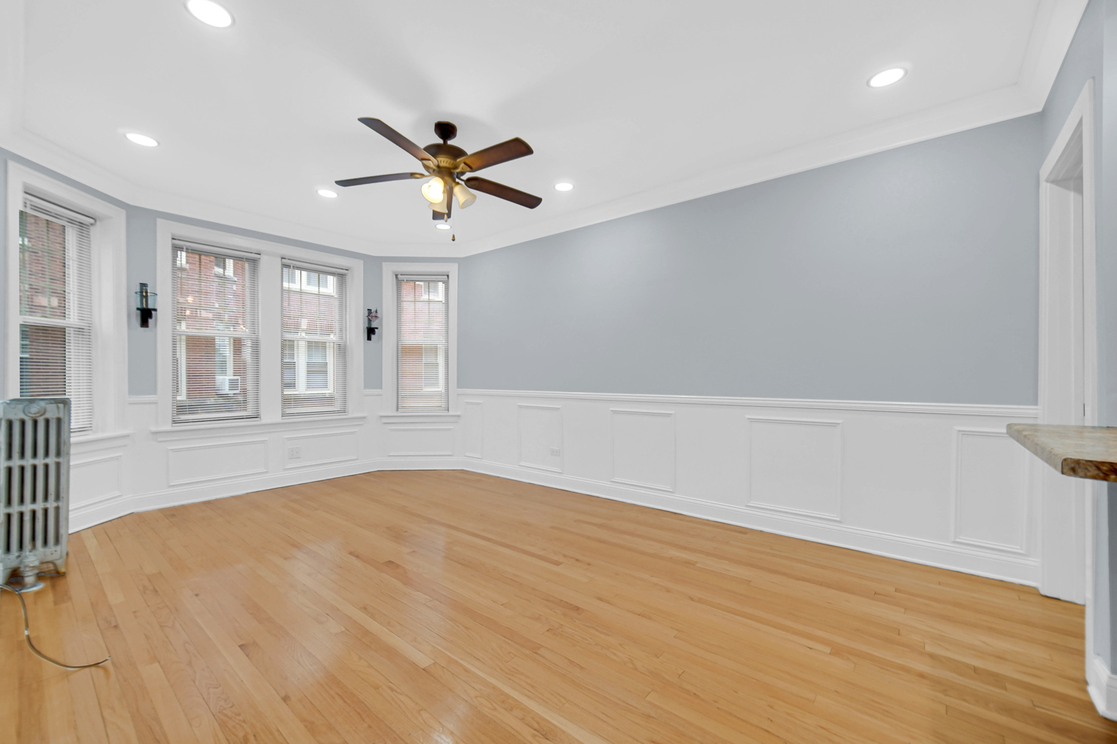 4834 West Henderson Street, Unit 1B Chicago, IL 60641 - Photo 6 of 18