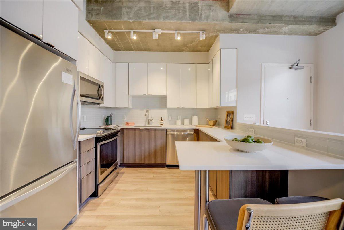 911 2nd Street Northeast, Unit 104 Washington, DC 20002 - Photo 2 of 38