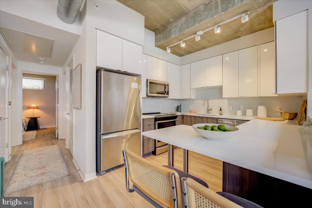 911 2nd Street Northeast, Unit 104 Washington, DC 20002 - Photo 3 of 38