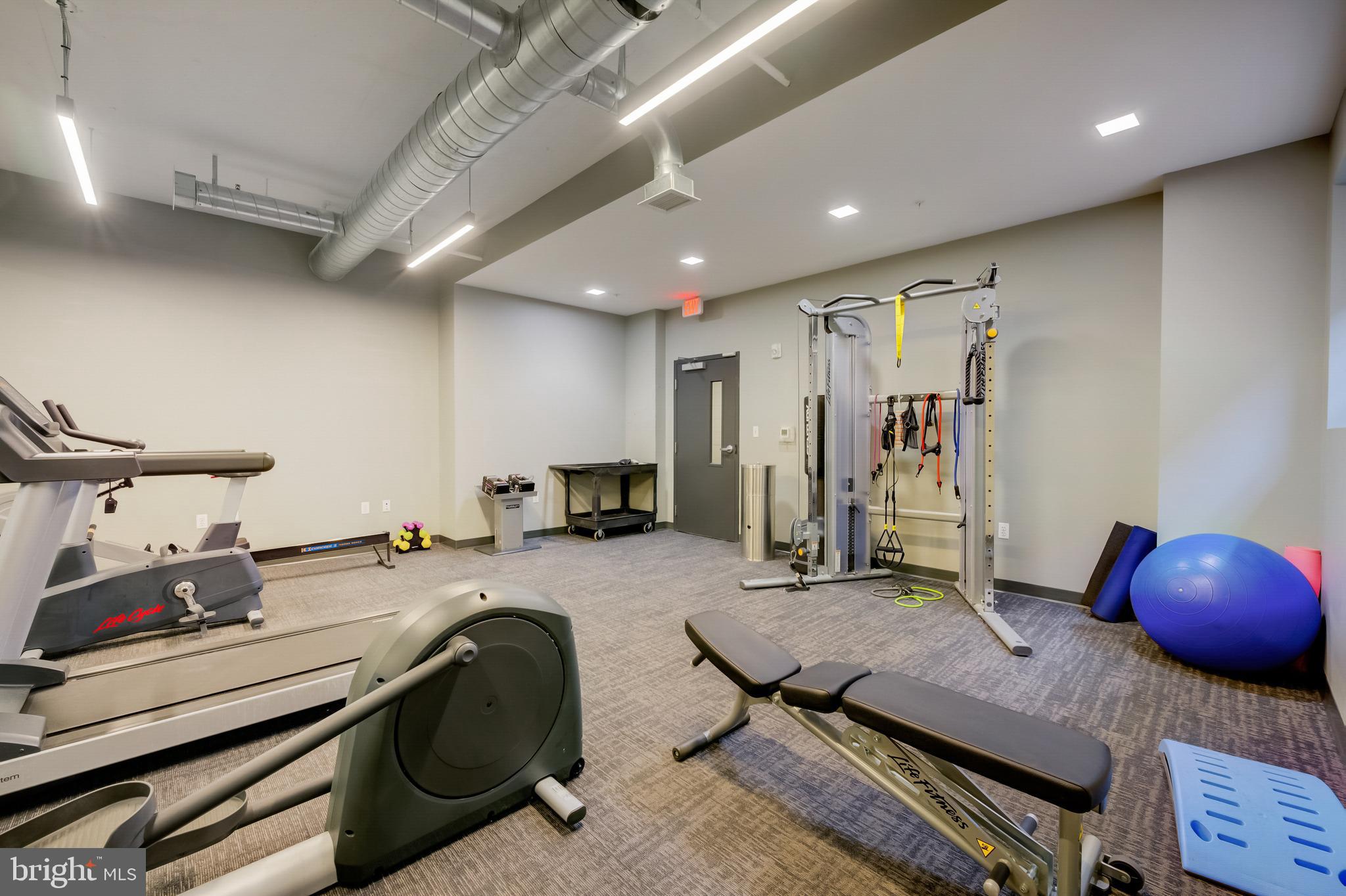 911 2nd Street Northeast, Unit 104 Washington, DC 20002 - Photo 31 of 38