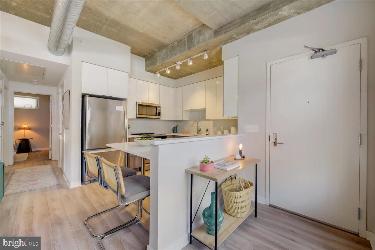 911 2nd Street Northeast, Unit 104 Washington, DC 20002 - Photo 5 of 38