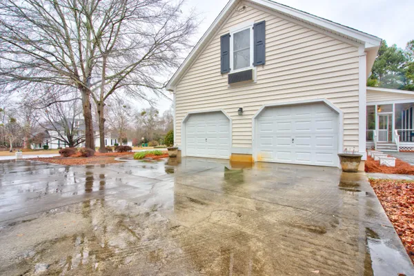 $400,000 | 1480 Country Club Circle, Manning, SC 29102