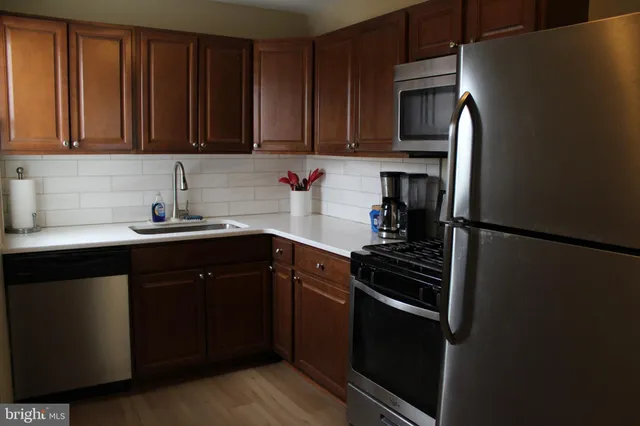 $284,000 | 214 Scammell Drive, Browns Mills, NJ 08015