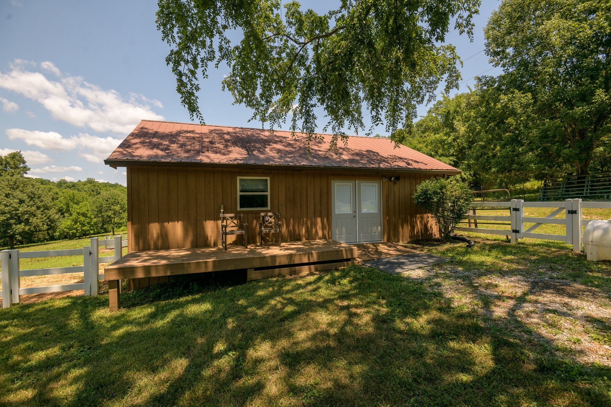 649 Lock 5 Road Lebanon, TN 37087 - Photo 54 of 65 a front view of a house with garden