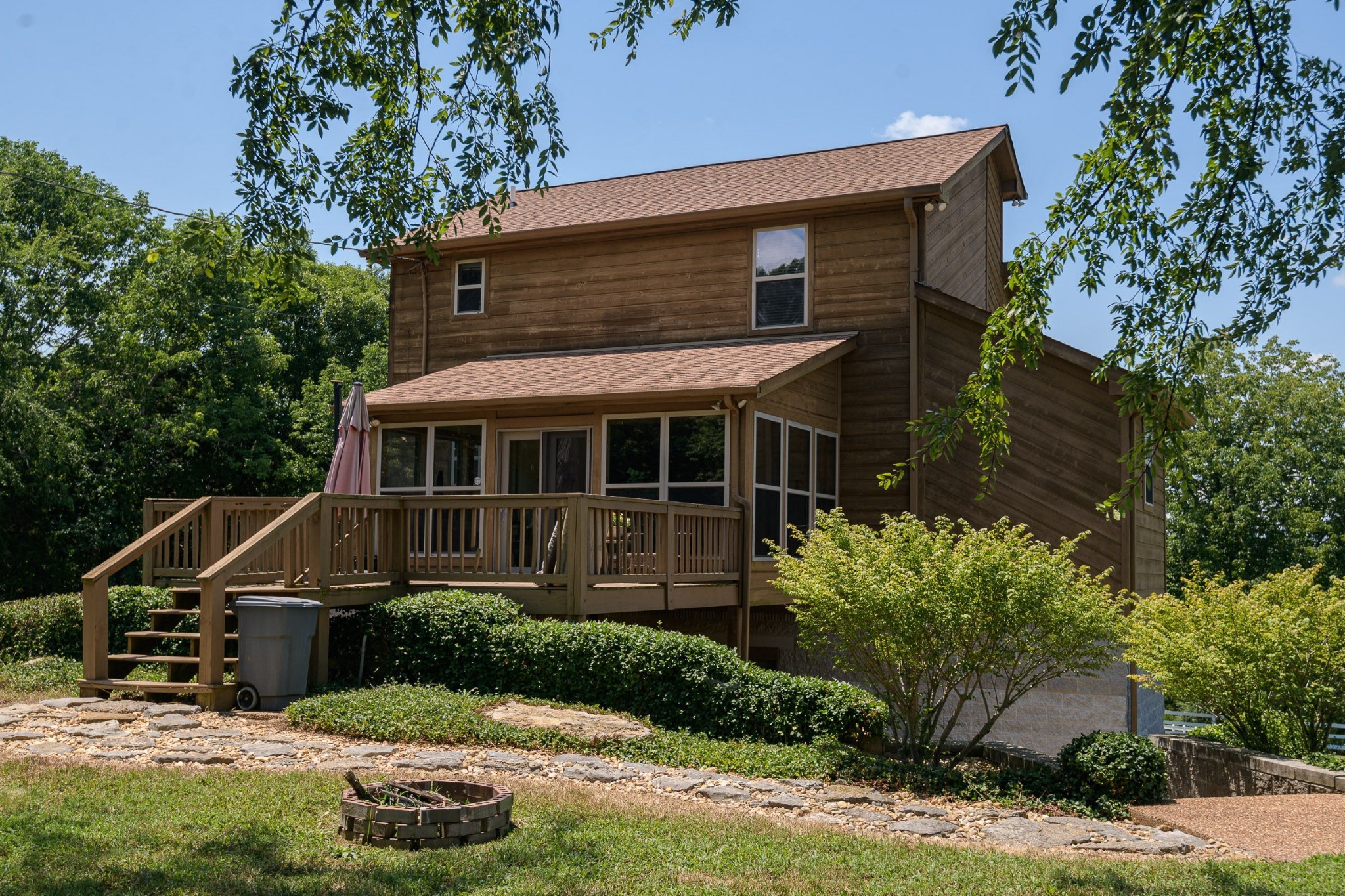 649 Lock 5 Road Lebanon, TN 37087 - Photo 6 of 65 a front view of a house with a yard