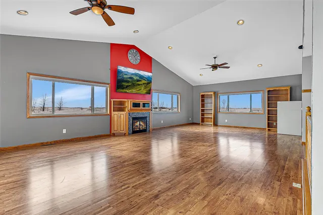 $735,000 | 37358 385th Avenue, Sauk Centre, MN 56378