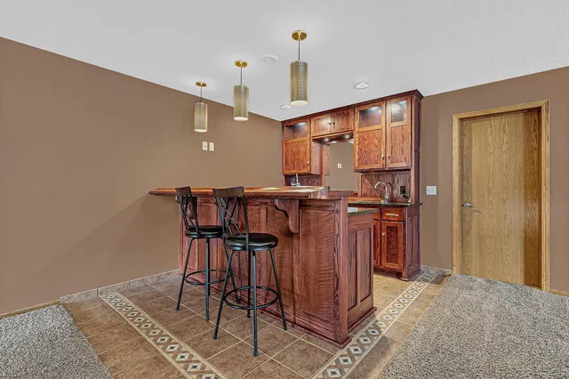 $735,000 | 37358 385th Avenue, Sauk Centre, MN 56378