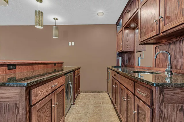 $735,000 | 37358 385th Avenue, Sauk Centre, MN 56378