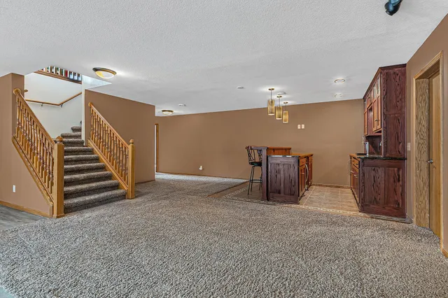 $735,000 | 37358 385th Avenue, Sauk Centre, MN 56378