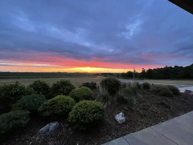 $735,000 | 37358 385th Avenue, Sauk Centre, MN 56378