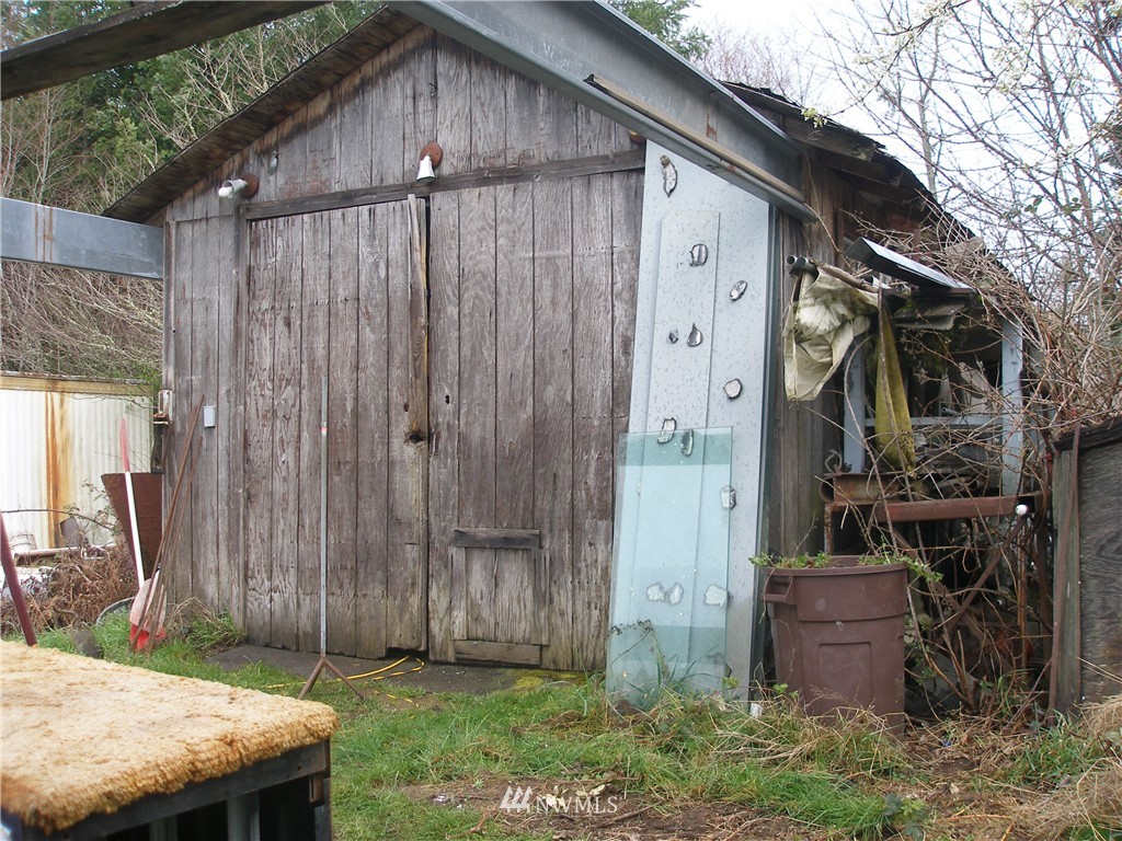 11511 Clark Road Southeast Yelm, WA 98597 - Photo 14 of 17 Gallery Image 14