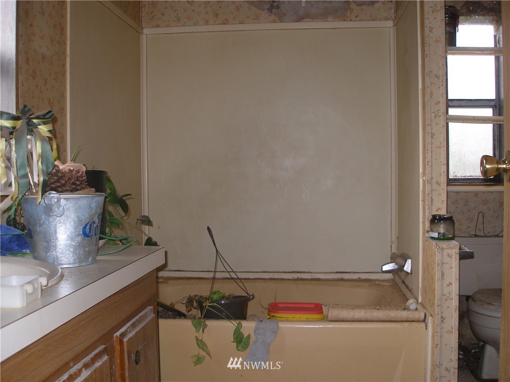 11511 Clark Road Southeast Yelm, WA 98597 - Photo 7 of 17 Gallery Image 7