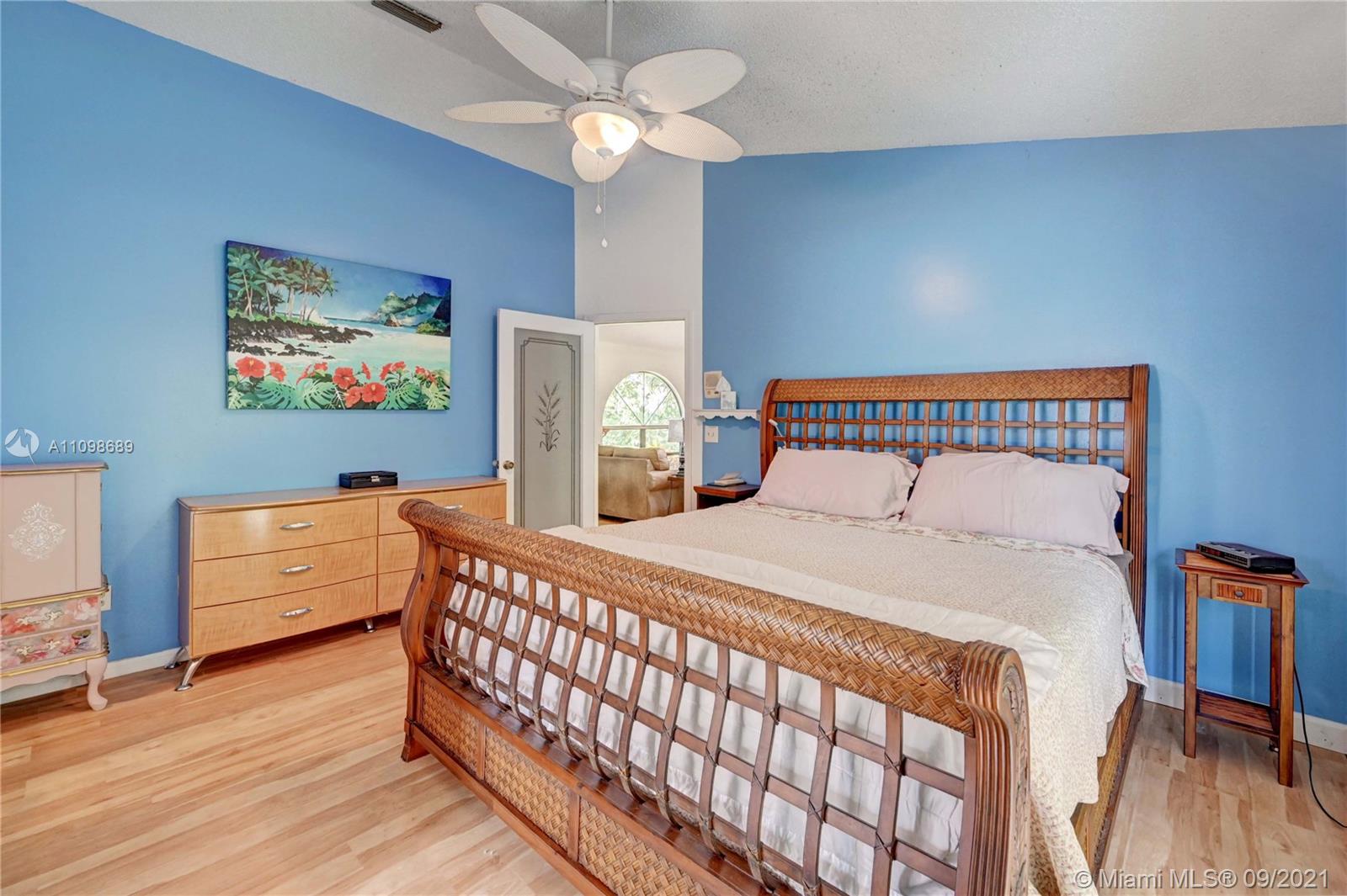 14822 85th Road North Loxahatchee, FL 33470 - Photo 15 of 41 Gallery Image 15