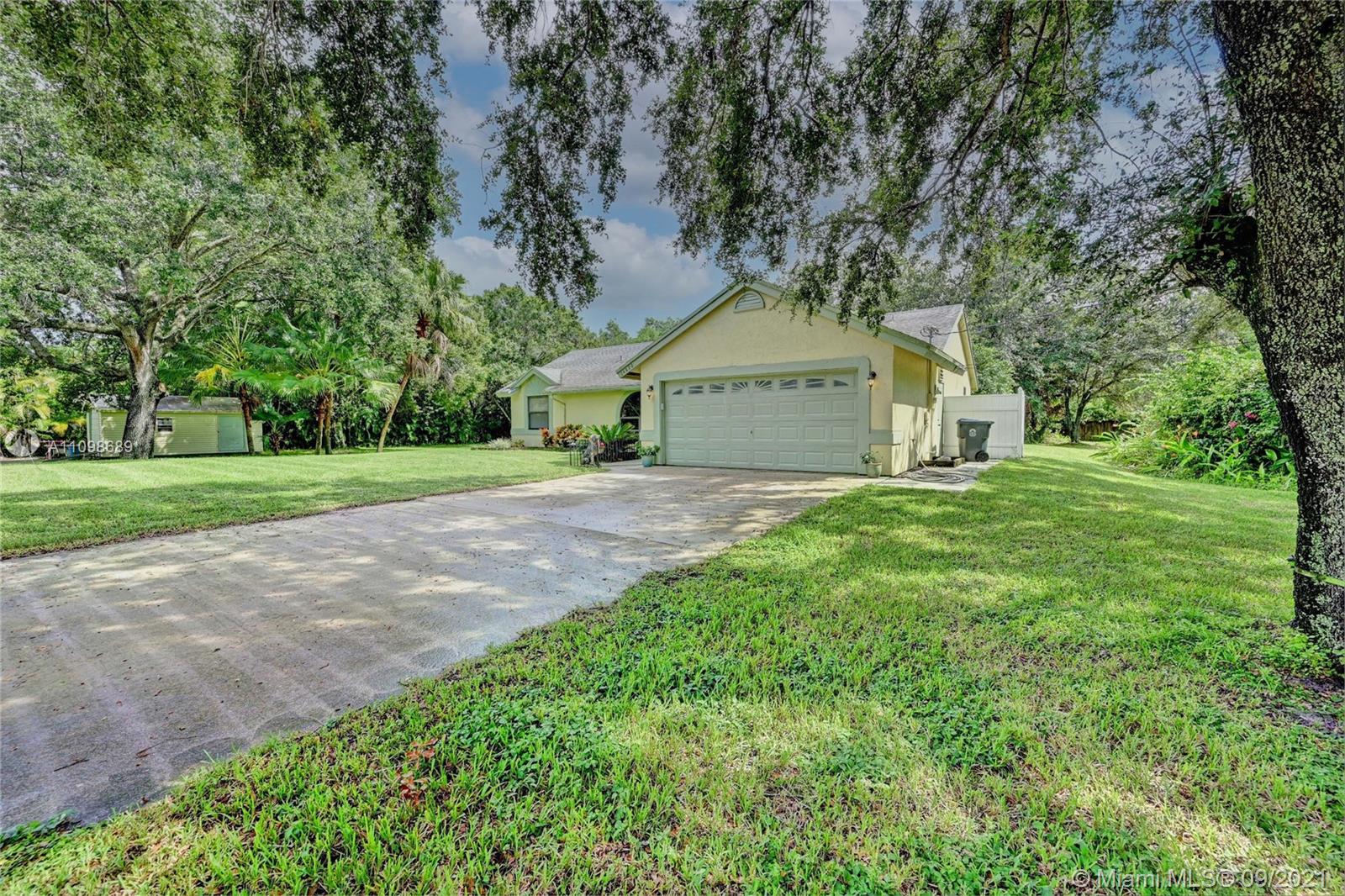 14822 85th Road North Loxahatchee, FL 33470 - Photo 3 of 41 Gallery Image 3