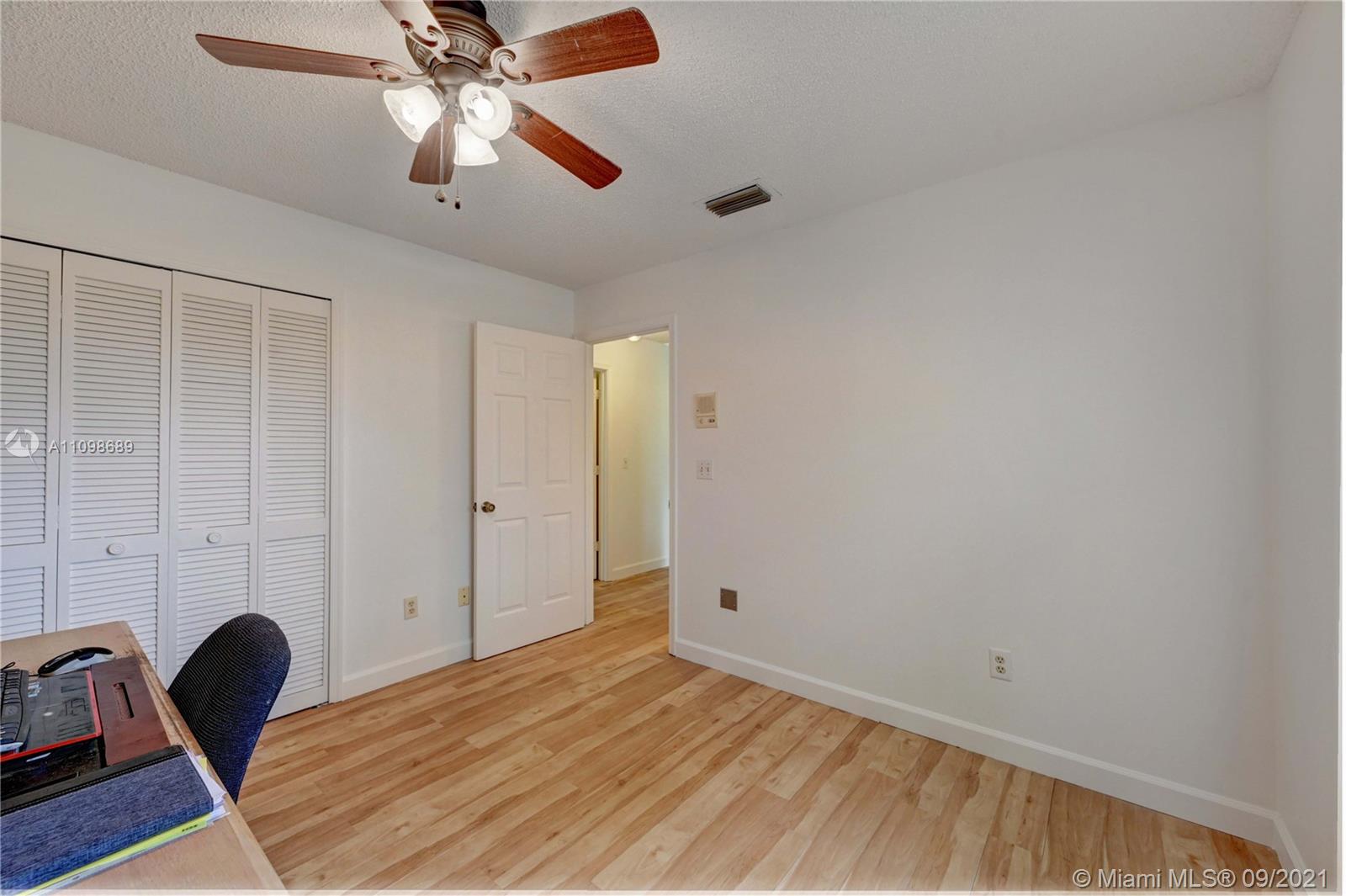 14822 85th Road North Loxahatchee, FL 33470 - Photo 24 of 41 Gallery Image 24