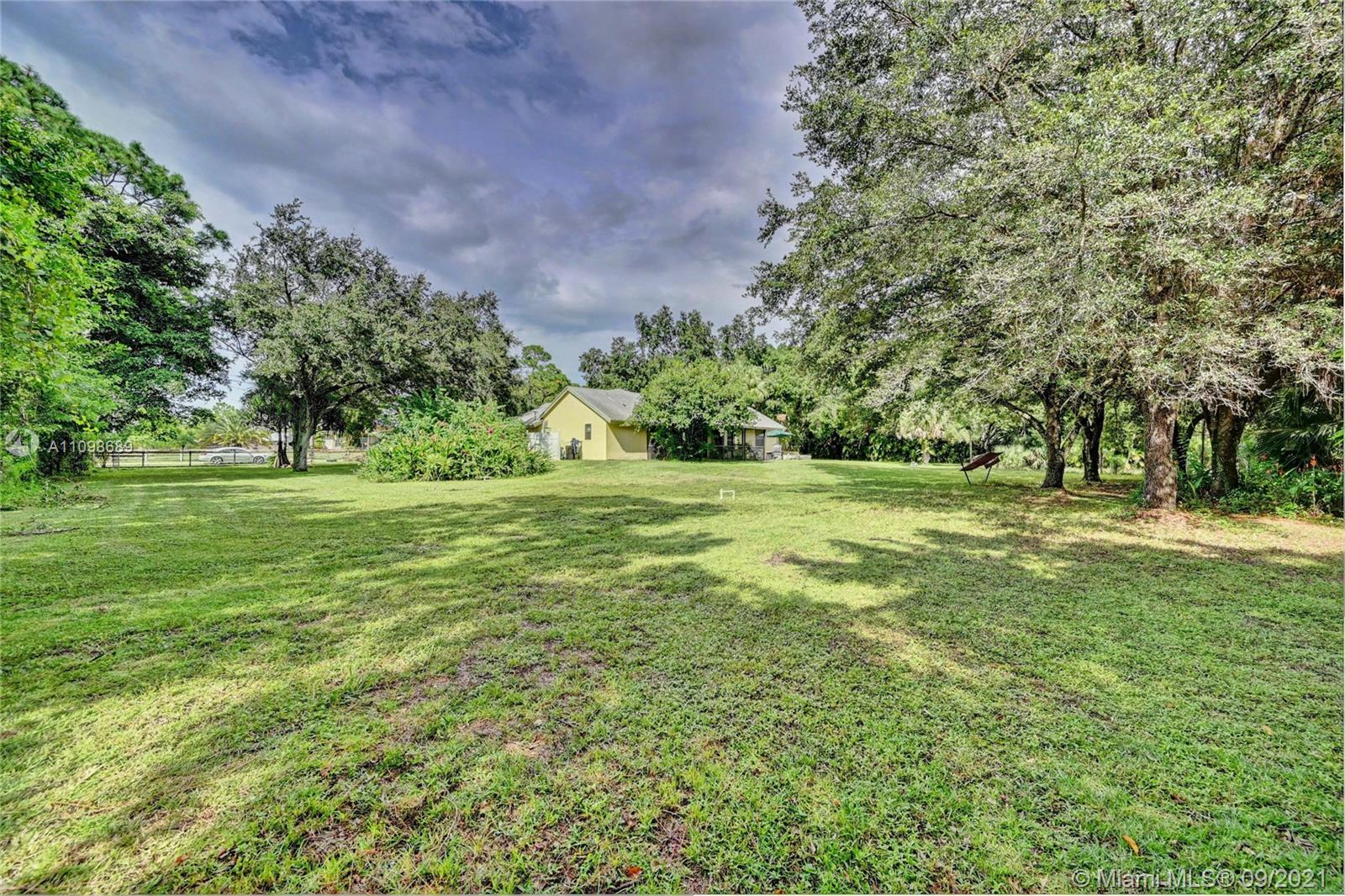 14822 85th Road North Loxahatchee, FL 33470 - Photo 31 of 41 Gallery Image 31