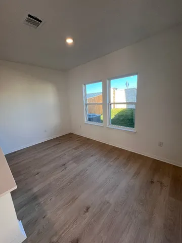 $2,125 | 417 Lake Sweetwater Lane, Buda, TX 78610