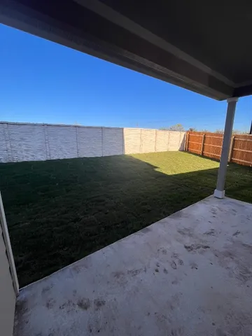 $2,125 | 417 Lake Sweetwater Lane, Buda, TX 78610