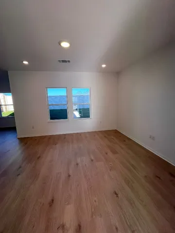 $2,125 | 417 Lake Sweetwater Lane, Buda, TX 78610