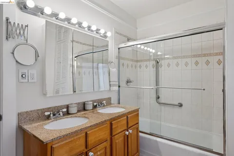 $769,000 | 5339 Princeton Street, Oakland, CA 94601