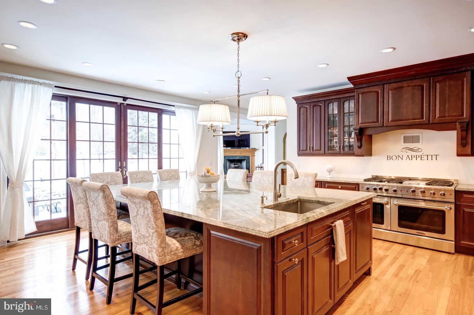 536 Atterbury Road Villanova, PA 19085 - Photo 10 of 42 Chef's Kitchen with Oversized Island