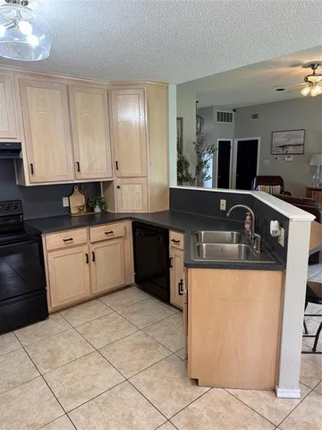 $300,000 | 907 Dogwood Street, Waco, TX 76706