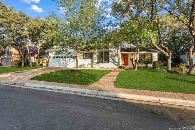 $725,000 | 13066 North Hunters Circle, San Antonio, TX 78230