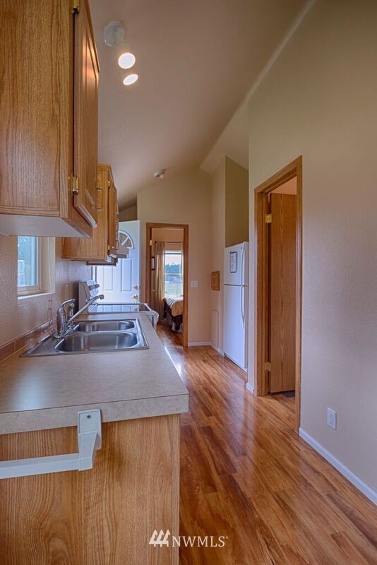 701 Schwartz Road Nordland, WA 98358 - Photo 11 of 16 Gallery Image 11