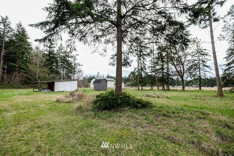 701 Schwartz Road Nordland, WA 98358 - Photo 6 of 16 Gallery Image 6