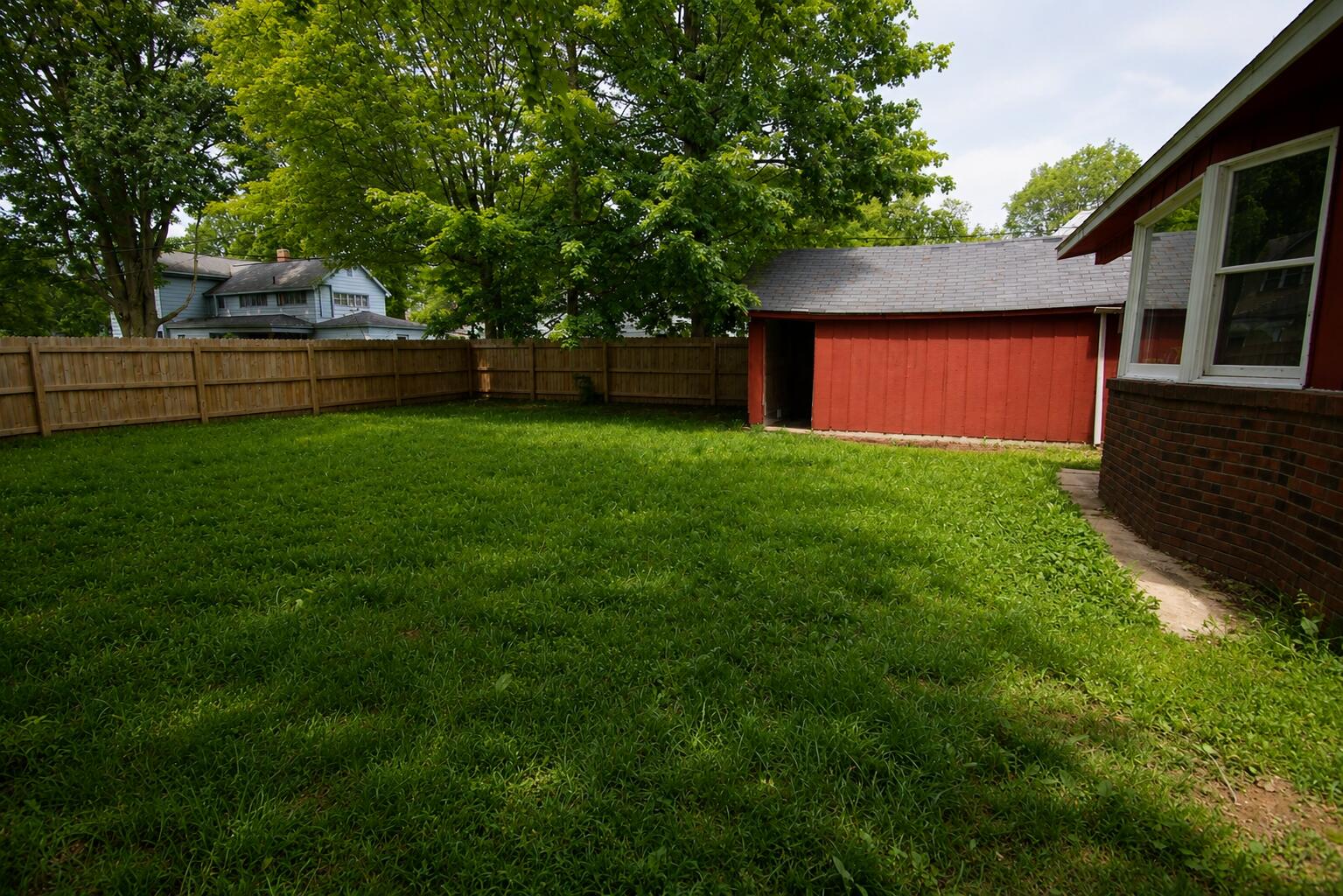 518 Walnut Street Three Rivers, MI 49093 - Photo 4 of 54 x